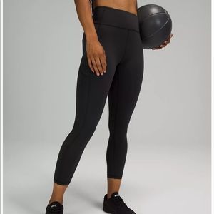 Lululemon Invigorate High-Rise 25” Legging